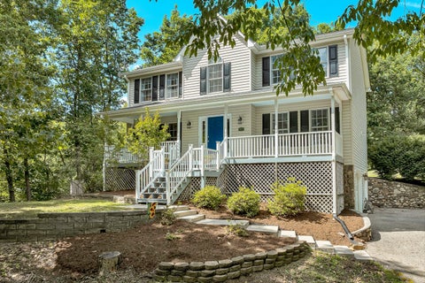 Homes For Sale - 1067 Archway Rd<br/> Botetourt County, Blue Ridge, VA 24064