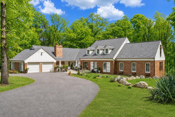 5141 CROSSBOW CIR, ROANOKE, VA 24018 - Image 645e88d3fc4e77eb091ee7516ceb1ab1/2854053275