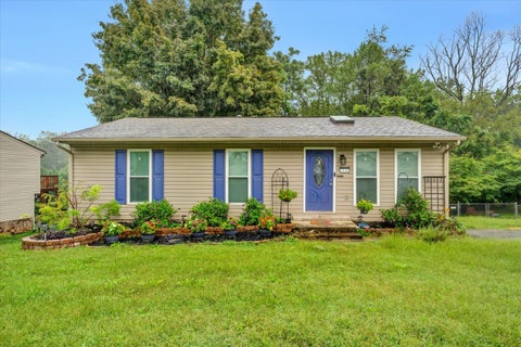 Homes For Sale - 1140 Pedigo Ln<br/> Vinton, VA 24179