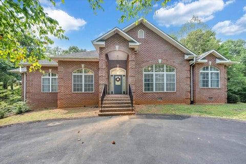Homes For Sale - 160 Grandview Dr<br/> Botetourt County County, Troutville, VA 24175