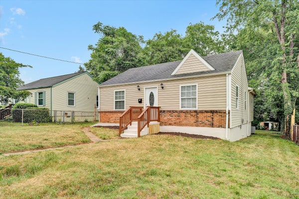 3215 MAPLELAWN AVE NW, ROANOKE, VA 24012 - Image 70e3bc4e2ee14c5780fed9089e01c070/3385058990