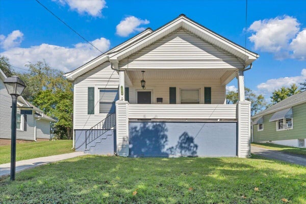 1856 KENWOOD BLVD SE, ROANOKE, VA 24013 - Image 7b5edaabd031891da004d26057eef64b/897129628