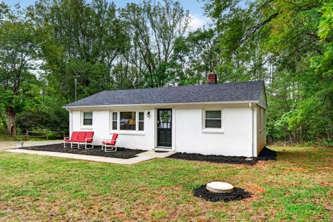 Homes For Sale - 5350 Bishop Creek Rd<br/> Lynch Station, VA 24571