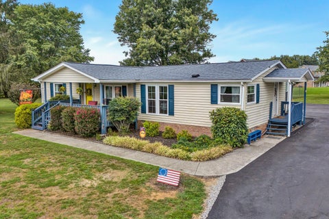 Mobile Home For Sale - 3002 Brughs Mill Rd<br/> Botetourt County, Fincastle, VA 24090