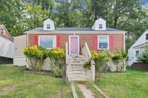 Homes For Sale - 2812 Sweetbrier Ave<br/> Roanoke, VA 24015