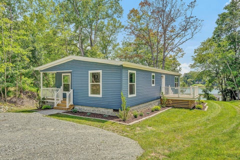 Mobile Home For Sale - 165 Spence Rd<br/> Union Hall, VA 24176