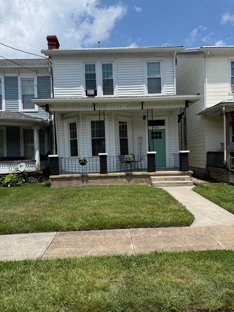 Homes For Sale - 704 Church St<br/> Alleghany County, Clifton Forge, VA 24422