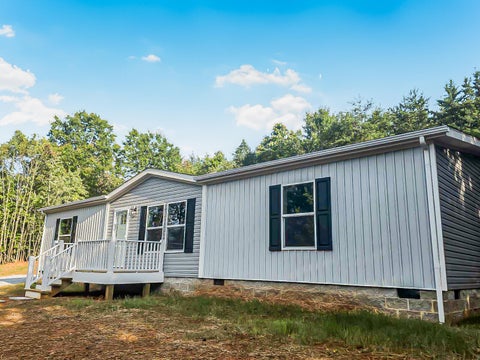 Mobile Home For Sale - 3782 Ingramville Rd<br/> Franklin County, Ferrum, VA 24088