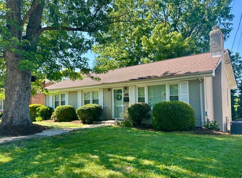 Homes For Sale - 2869 Northview Dr<br/> Roanoke, VA 24015