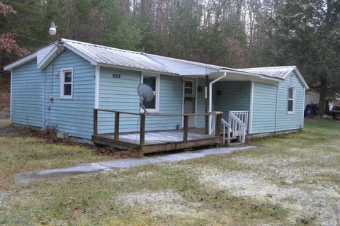 Homes For Sale - 4140 Peaceful Valley Rd<br/> Craig County, New Castle, VA 24127