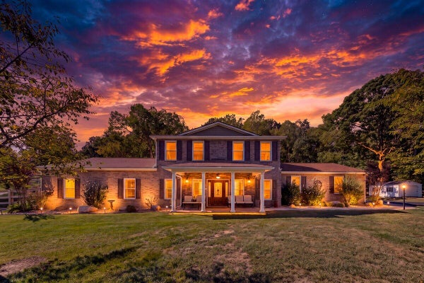 211 ETZLER RD, TROUTVILLE, VA 24175 - Image d2b144eed375c272ac7c1903c837749a/79005173
