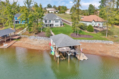 Homes For Sale - 324 Blue Heron Rd<br/> Wirtz, VA 24184