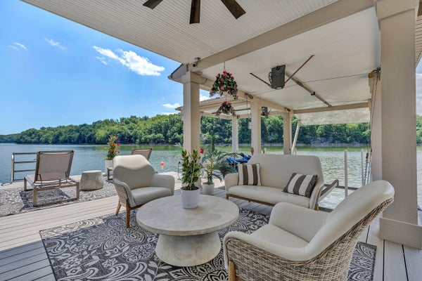 2245 THOMASON LN, GOODVIEW, VA 24095 - Image d32e15ed9fcede4fe8c3cc3f6366af99/2743403866