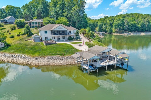Homes For Sale - 2245 Thomason Ln<br/> Bedford County County, Goodview, VA 24095