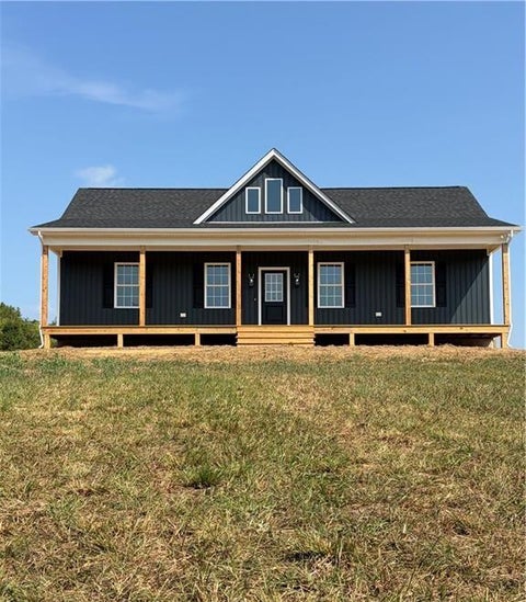Homes For Sale - 2905 Worsham Rd<br/> Farmville, VA 23901