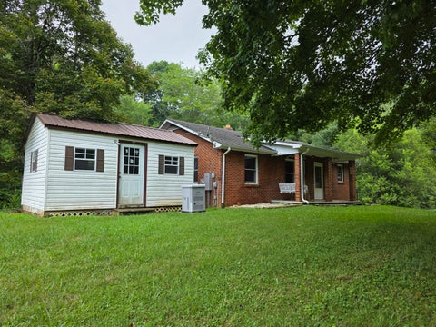 Homes For Sale - 352 Sawmill Hill Rd<br/> Willis, VA 24380