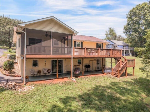 Homes For Sale - 106 Club House Dr<br/> Bedford County County, Moneta, VA 24121