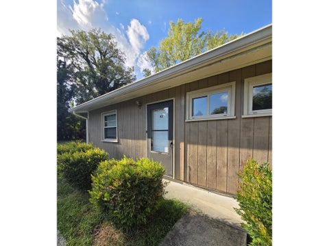 Multifamily For Rent - 43 Lakehurst Ave<br/> Salem, VA 24153