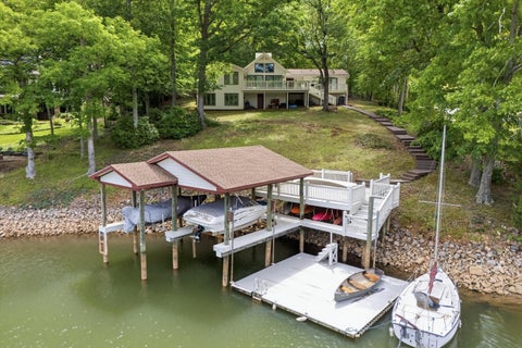 Homes For Sale - 214 Twin Chimneys Dr<br/> Wirtz, VA 24184