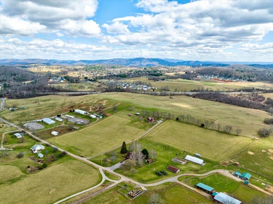 STRIDER RD, BLACKSBURG, VA 24060 - Image eecdc6bcd6d310bd04e724973cae9dc6/3659268314