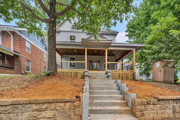 1205 CAMPBELL AVE SW, ROANOKE, VA 24016 - Image f41a2179217ecae5da2d3e9ddf00ec8e/4009783651