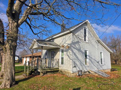 Photo of 218 W Troy Street, Saint Paris, OH 43072 (MLS # 1042619)