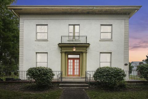 Photo of 156 N Main Street, London, OH 43140 (MLS # 1040905)