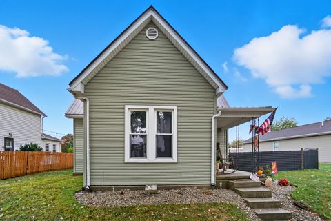 Photo of 606 Hendricks Avenue, Saint Marys, OH 45885 (MLS # 1041856)