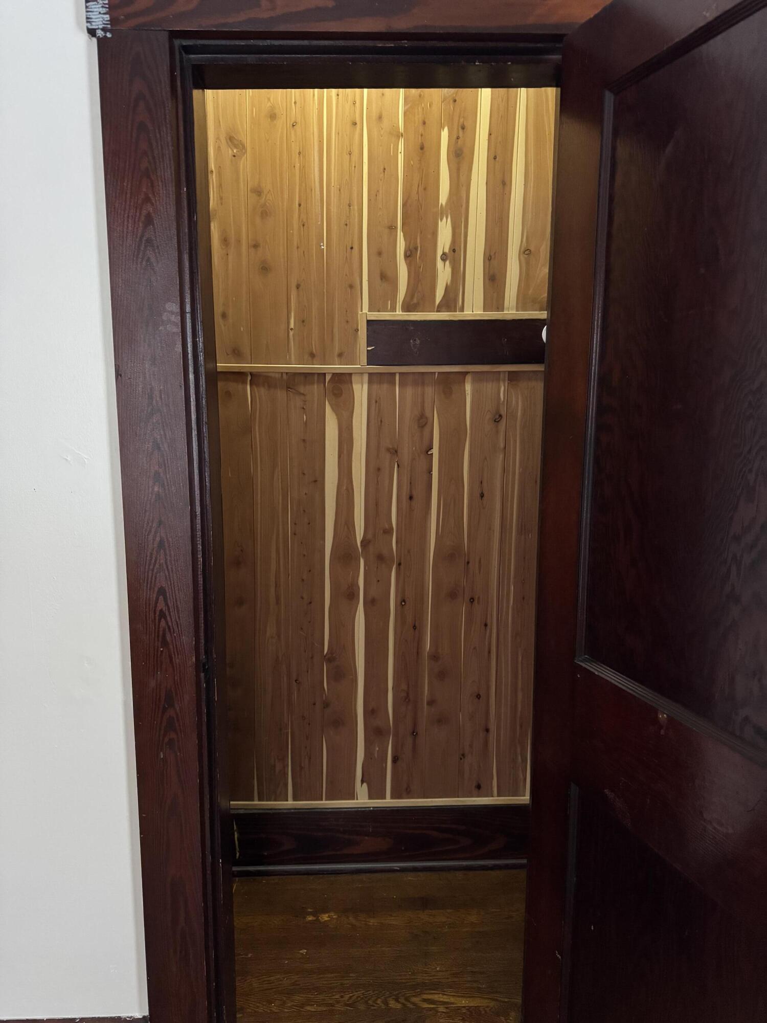 Bellefontaine, Ohio 43311, United States, 2 Bedrooms Bedrooms, ,1 BathroomBathrooms,Residential,Contingent,252191