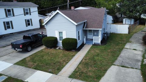 Photo of 517 W Market Street, Troy, OH 45373 (MLS # 1041932)