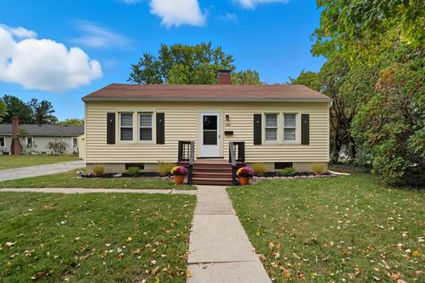 Photo of 609 Old Newton Pike, Troy, OH 45373 (MLS # 1041808)
