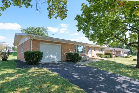 Photo of 113 Pleasant Drive, Bellefontaine, OH 43311 (MLS # 1041385)