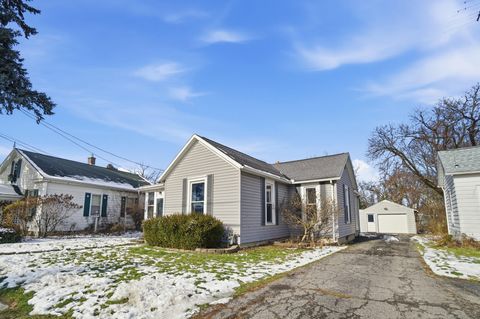 Photo of 510 North Street, Wapakoneta, OH 45895 (MLS # 1042884)