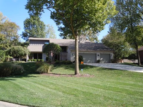 Photo of 6810 Trailview Drive, Dayton, OH 45414 (MLS # 1041953)