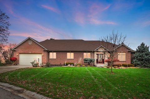 Photo of 415 Carillion Drive, Springfield, OH 45503 (MLS # 1042654)