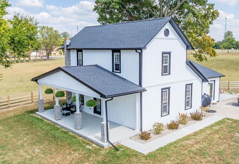 Photo of 1141 Township Road 216, Bellefontaine, OH 43311 (MLS # 1041470) Photo of 1141 Township Road 216, Bellefontaine, OH 43311 (MLS # 1041470)