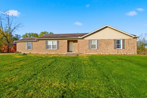 Photo of 2033 Diamond Mill Road, Brookville, OH 45309 (MLS # 1042377)