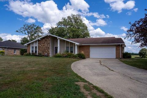 Photo of 116 Meadowbrook Lane, Saint Marys, OH 45885 (MLS # 1040799) Photo of 116 Meadowbrook Lane, Saint Marys, OH 45885 (MLS # 1040799)