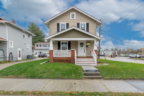 Photo of 106 Cottage Place, Springfield, OH 45503 (MLS # 1042457)