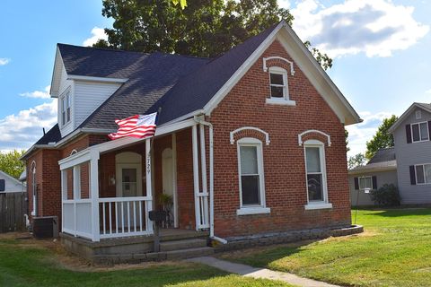 Photo of 729 Michigan Street, Sidney, OH 45365 (MLS # 1041249)