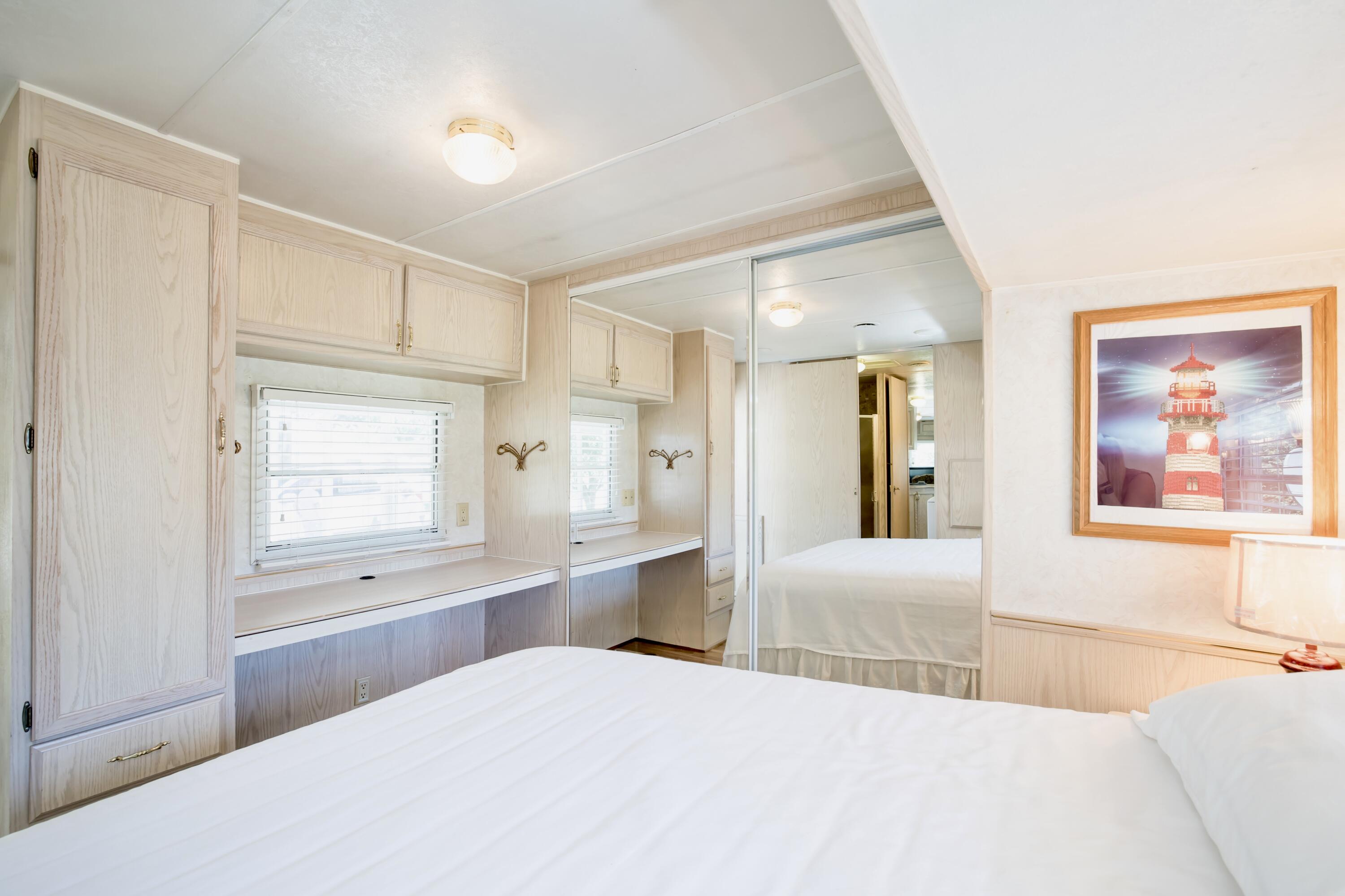 Photo 8 of 15 of 14051 Woll Drive mobile home