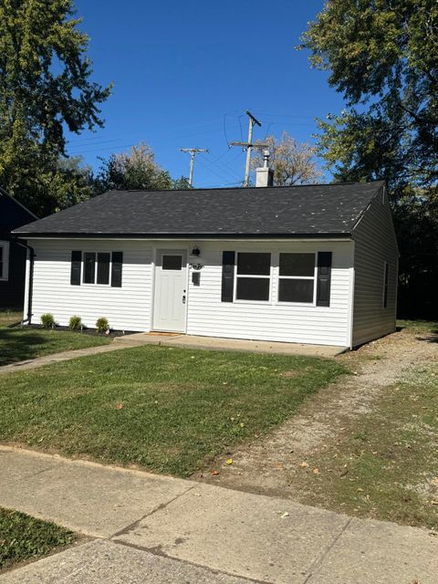 Photo of 1010 Heard Avenue, Springfield, OH 45506 (MLS # 1042049)