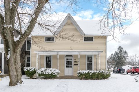 Photo of 826 N Main Street, Urbana, OH 43078 (MLS # 1042840)