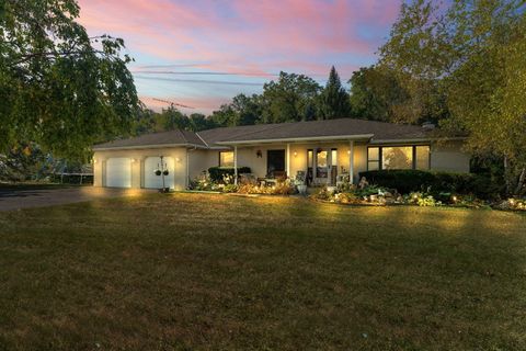 Photo of 4325 W Oh-47, Bellefontaine, OH 43311 (MLS # 1041343) Photo of 4325 W Oh-47, Bellefontaine, OH 43311 (MLS # 1041343)