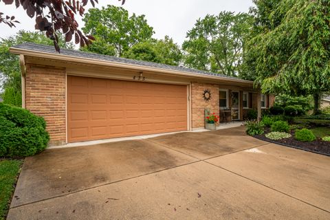 Photo of 435 Clareridge Lane, Centerville, OH 45458 (MLS # 1041151)