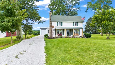 Photo of 4528 W State Route 185, Piqua, OH 45356 (MLS # 1041296)