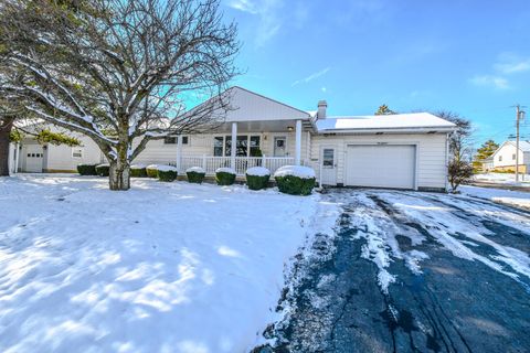 Photo of 418 S Wagner Avenue, Sidney, OH 45365 (MLS # 1042852)