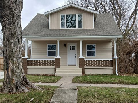 Photo of 310 E Third Street, Springfield, OH 45503 (MLS # 1042995)