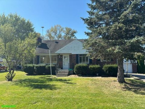 Photo of 1421 Seminole Avenue, Springfield, OH 45506 (MLS # 1042090)