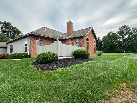 Photo of 308 Pine Ridge Court, Bellefontaine, OH 43311 (MLS # 1040188)